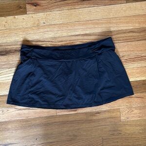 Women’s Athleta Black Swim Skirt, Size Medium